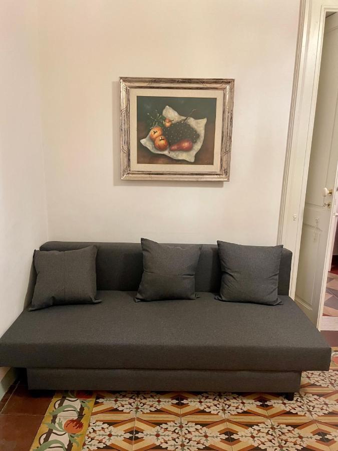 4 Balconi House-Appartamento Salentino Nel Centro Di เลชเช ภายนอก รูปภาพ